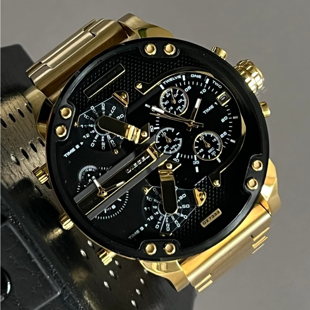 DZ7333 - Diesel Men’s Mr. Daddy 2.0 Gold-Tone Chronograph Watch - Picture 2 of 13